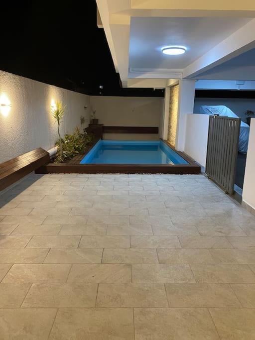 Modern Flat In En Flac-walk To The Apartment *