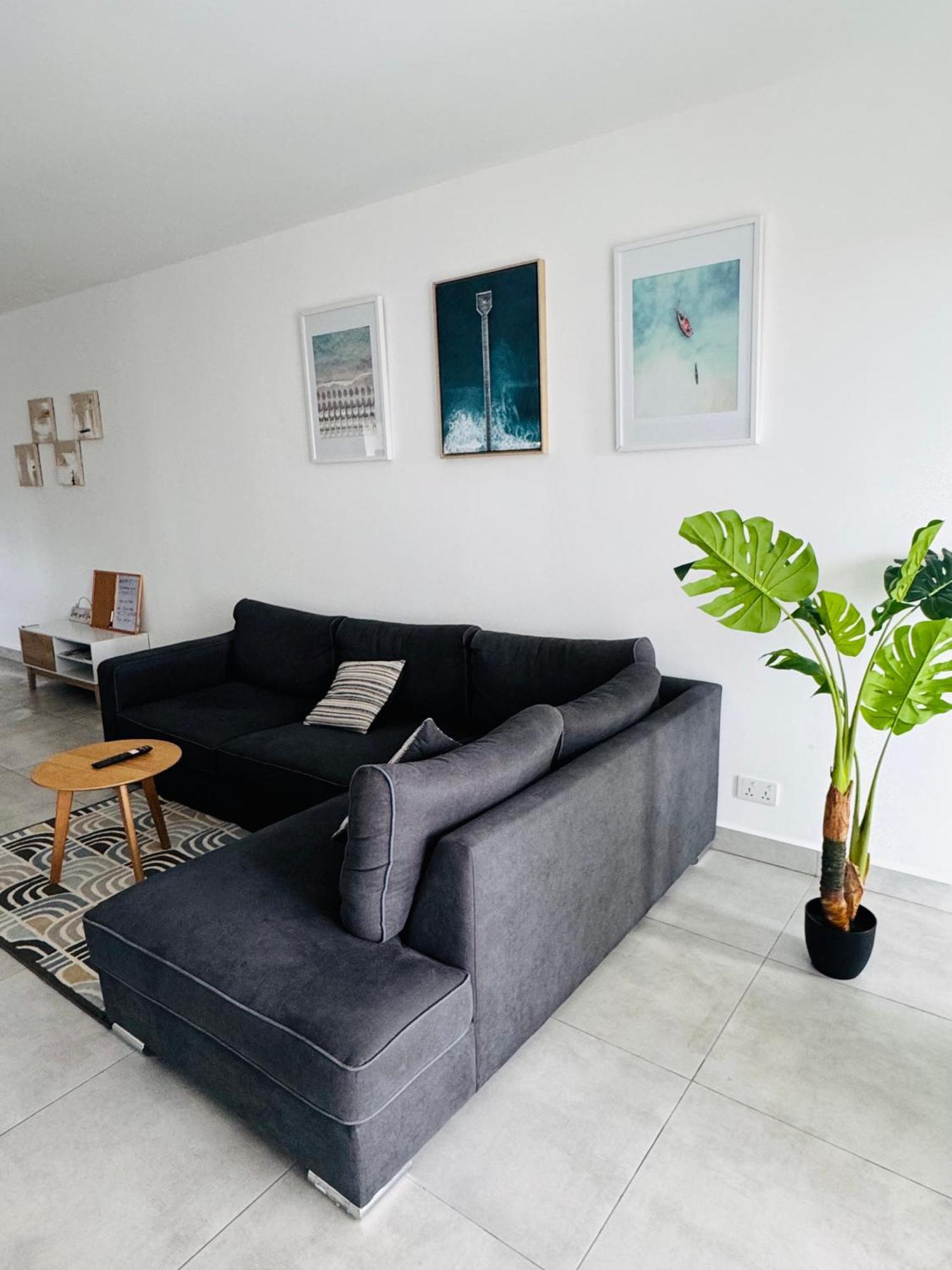 Modern Flat In En Flac-walk To The * Flic en Flac