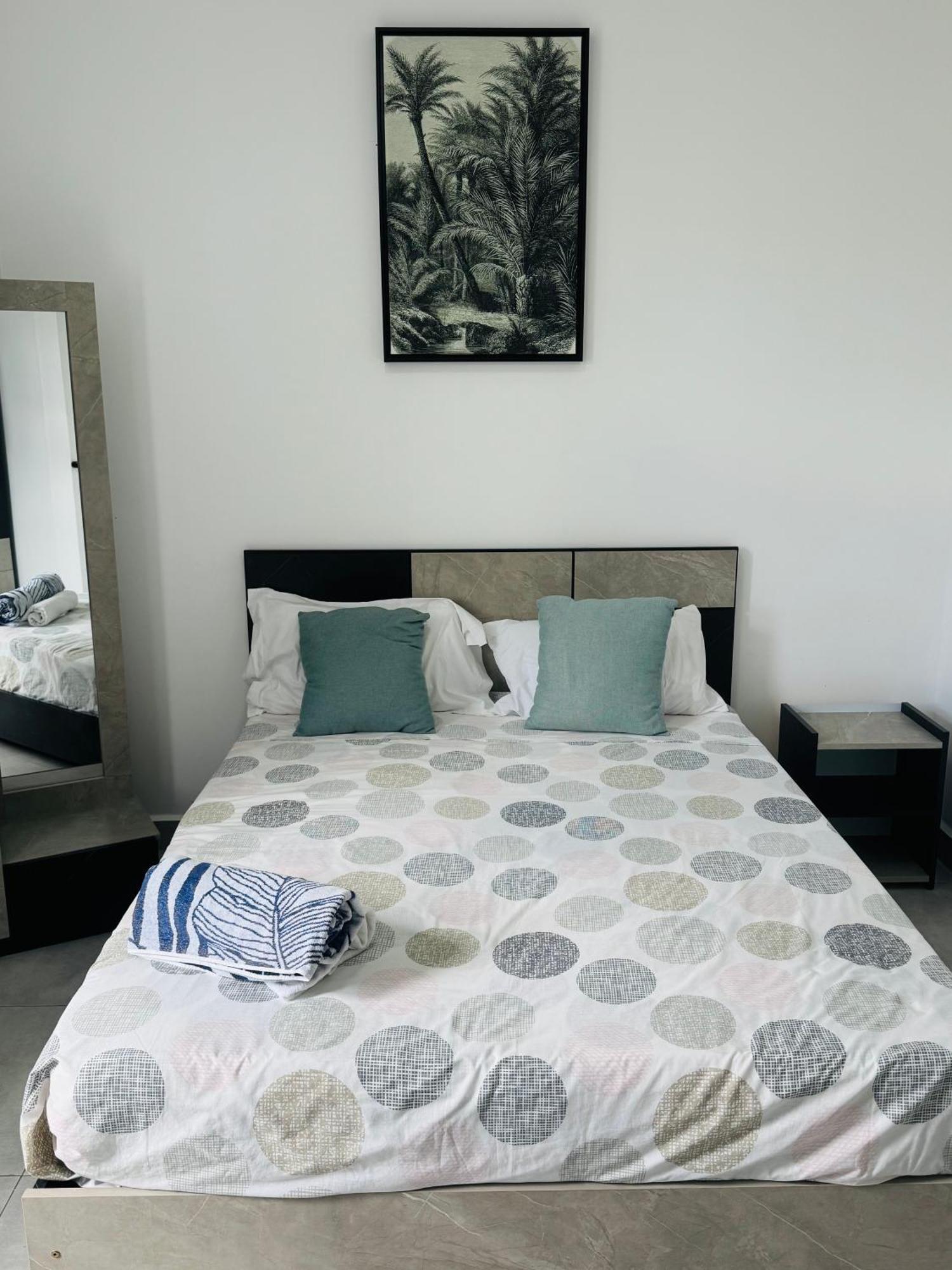Modern Flat In En Flac-walk To The Apartment *