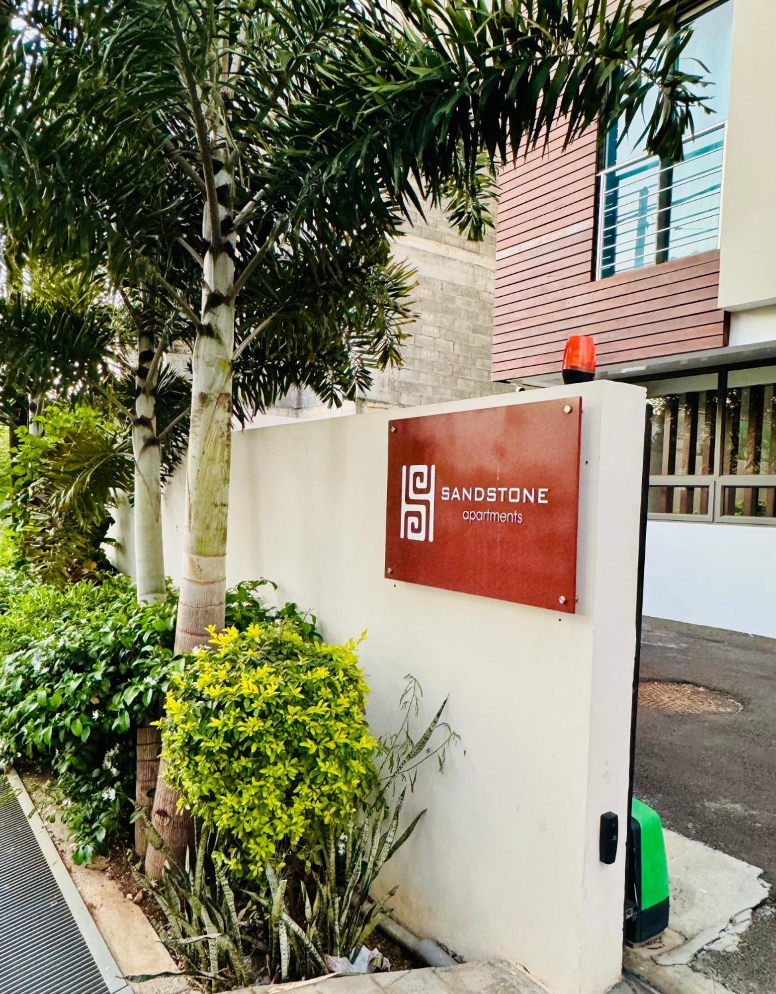 अपार्टमेंट Modern Flat In En Flac-walk To The *